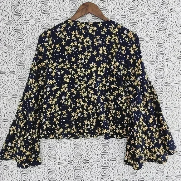 Zara Pattern lace up bell wide sleeve women's chiffon blouse S - Picture 2 of 7